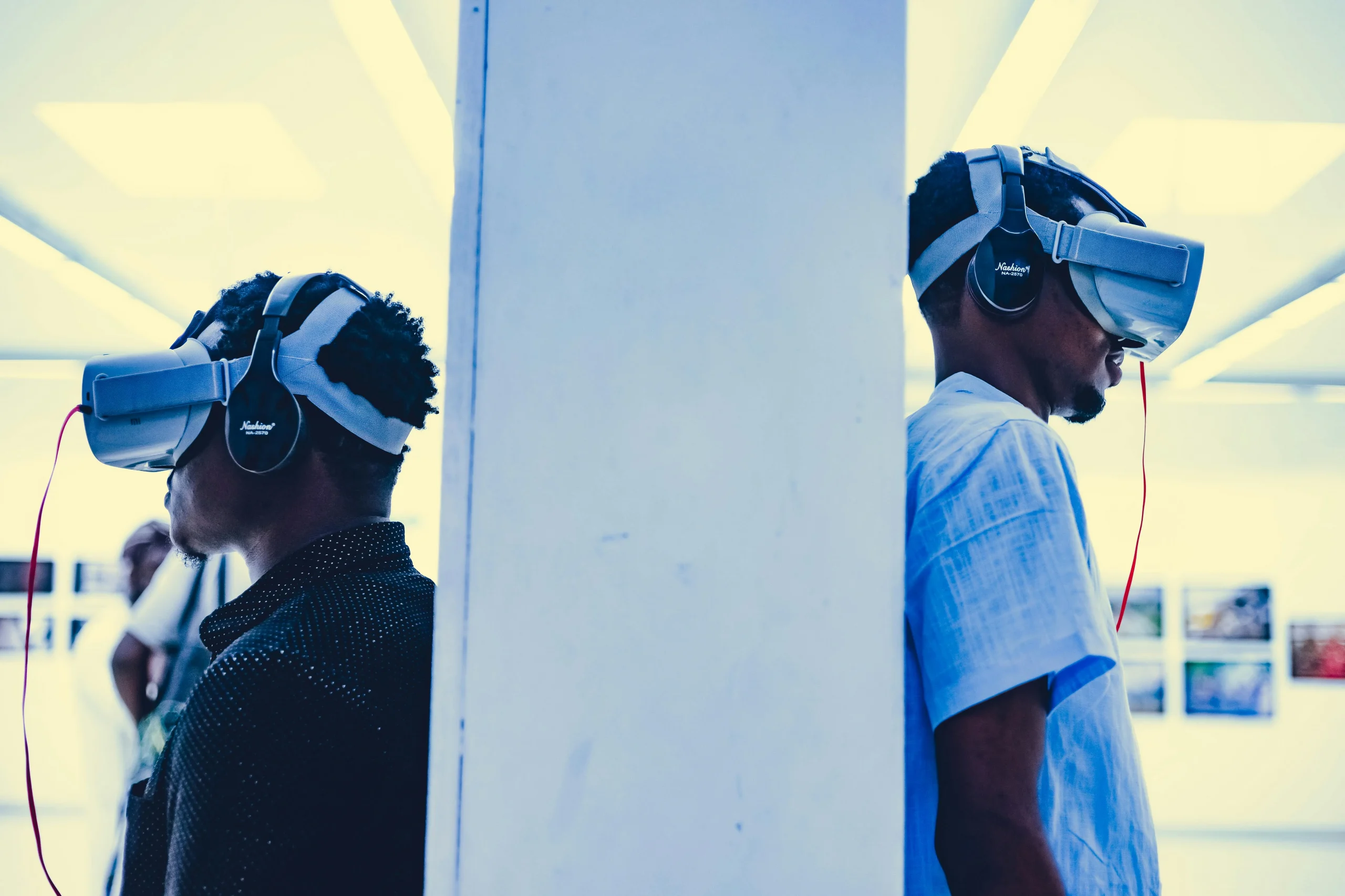 Virtual reality applications in cognitive behavior research