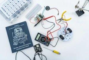 Portable STEM exploration kits for kindergarten classrooms