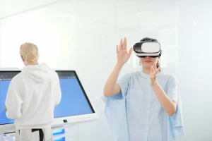 VR classroom laboratories for science education programs
